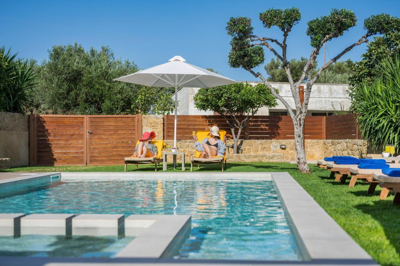 Villa Georgia Heated Pool & Jet-Tub 科林瓦里奥 外观 照片